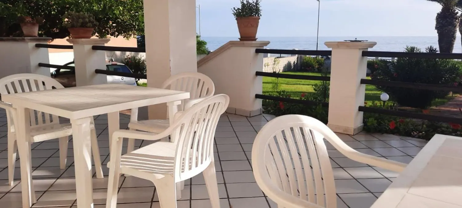 A Casa Di Nini E Nene - Fronte Mare Villa Mazara del Vallo 0*,  Italy